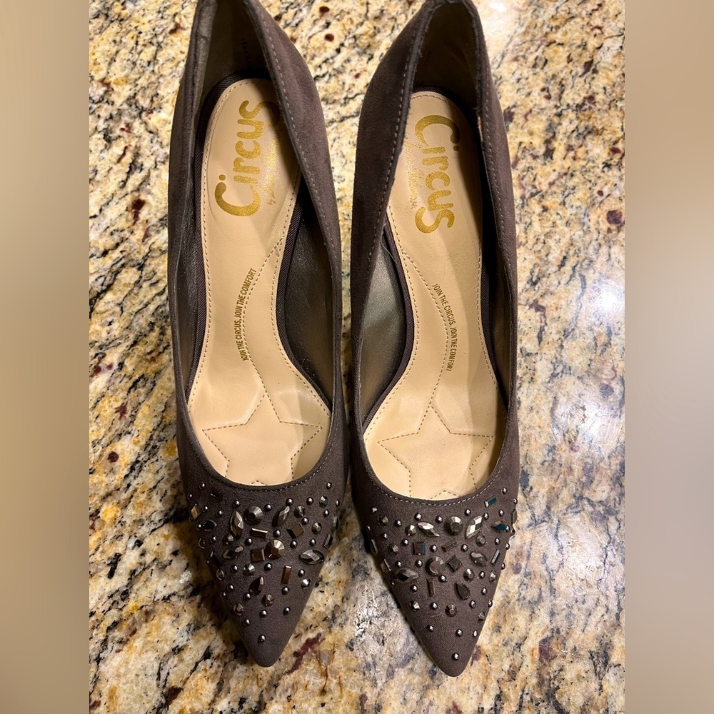 Circus by Sam Edelman Dark Taupe Suede Heels, (Worn once)Size 6.5